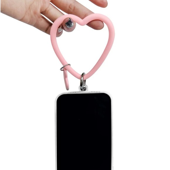 Heart Design Phone Lanyard With Fixing Card - Picture 3 of 3